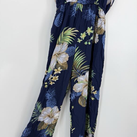 Hawaii Hangover Spaghetti Strap Jumpsuit Size Medium Blue Floral Rayon NEW - Picture 3 of 14